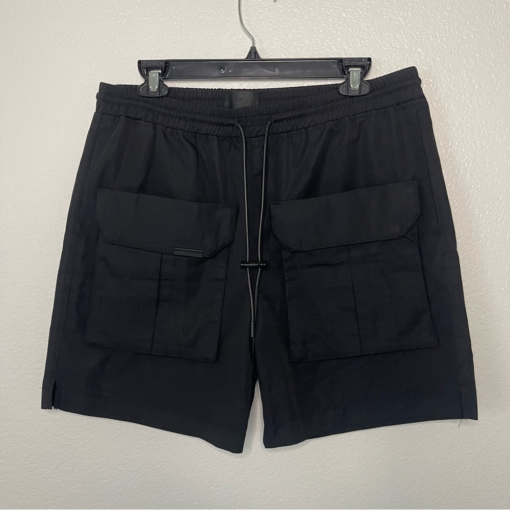 *$499 NWT RtA MEN BLACK DETACHABLE POCKET SHORTS SZ MEDIUM